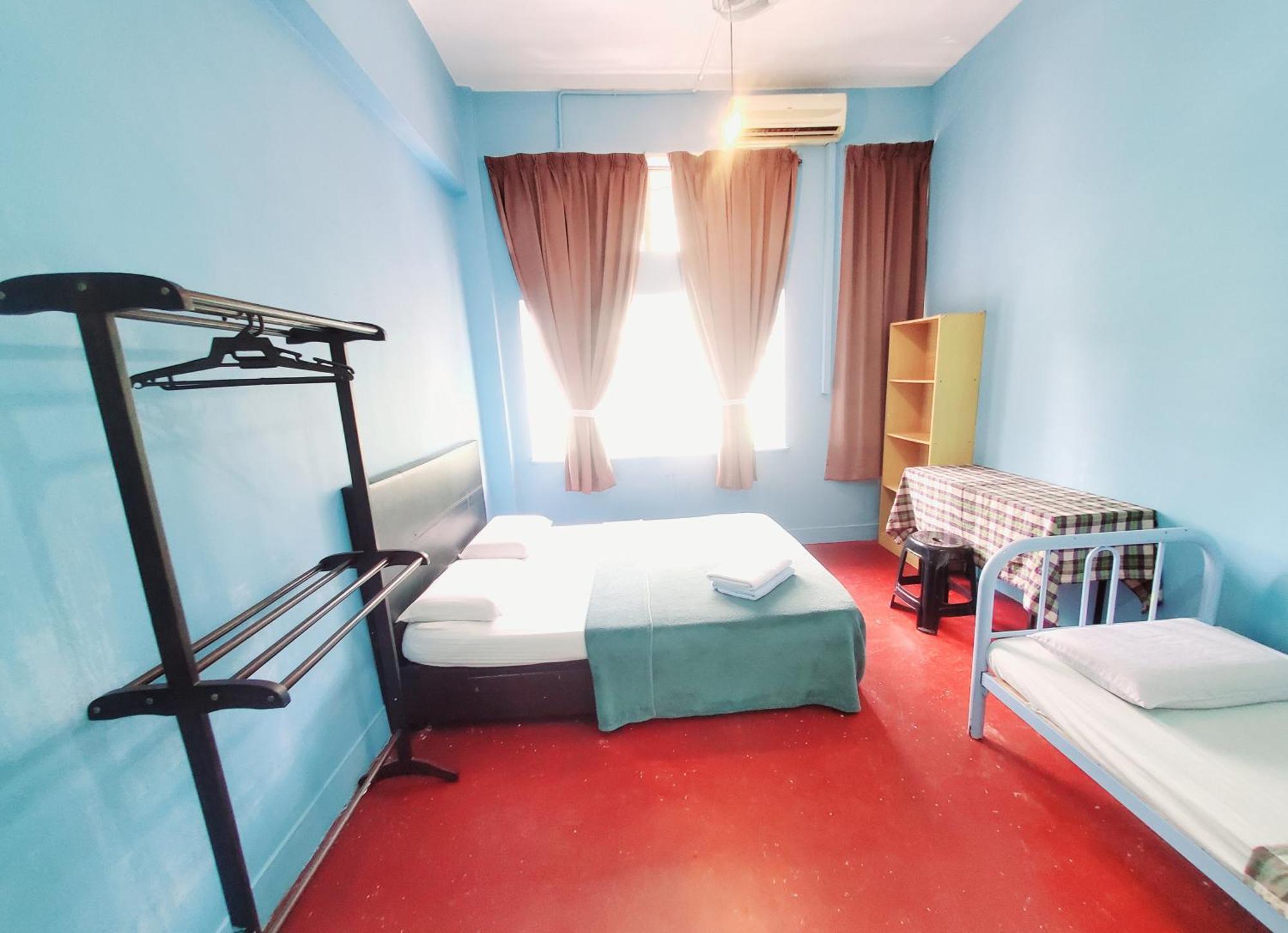The Jesselton Cabin Sdn Bhd Kota Kinabalu Exteriör bild